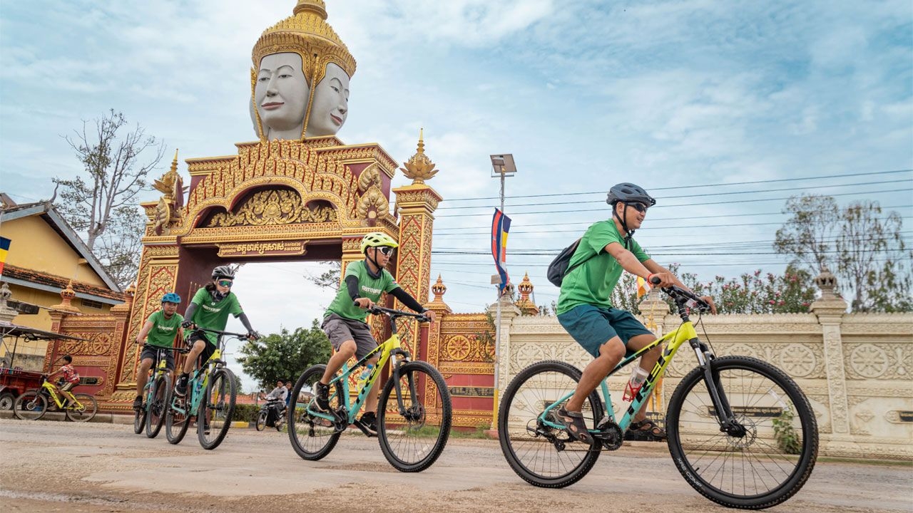 Phnom-penh-bike-tours0097.jpg