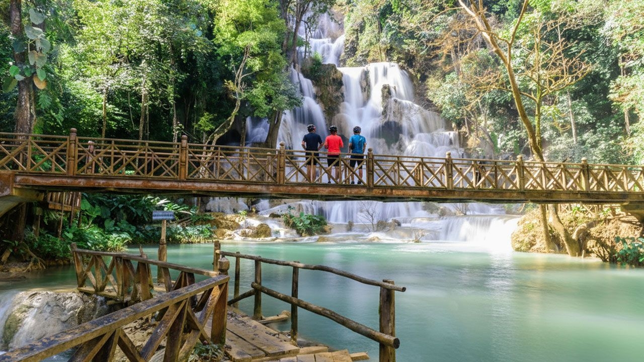 cambodia-and-loas-bike-tours-001.jpg