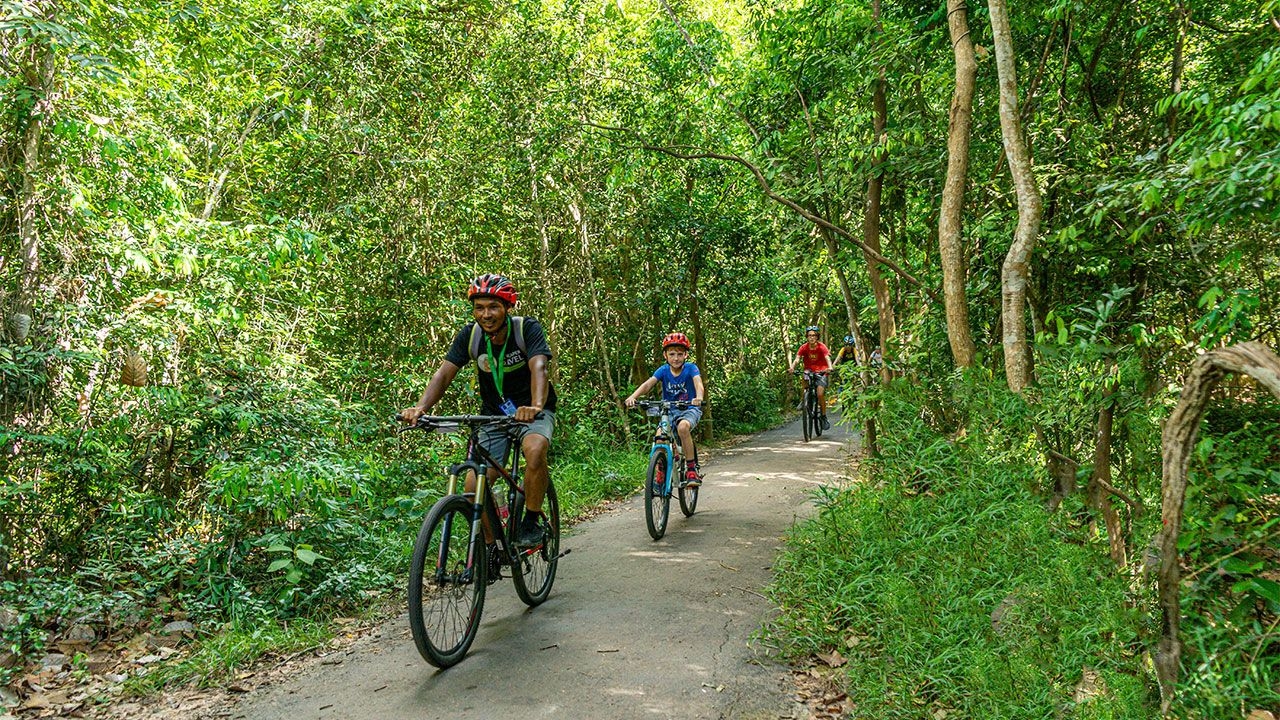 cambodia-cycling-tours11.jpg
