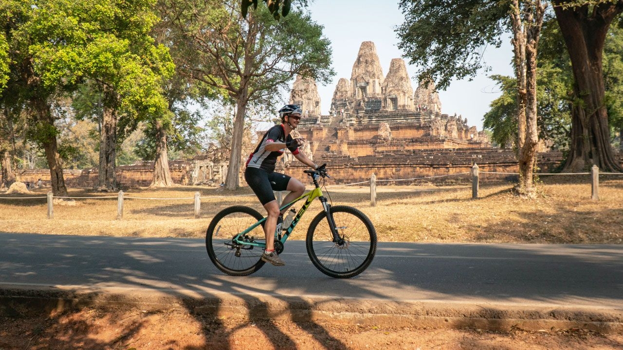 cycle-hanoi-to-Angkor-Wat-008.jpg
