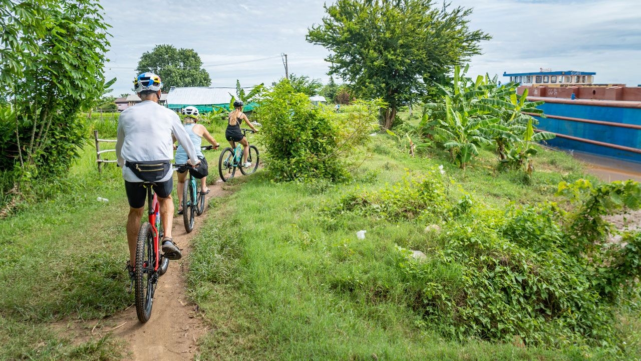 phnom-penh-bike-tours-0004.jpg