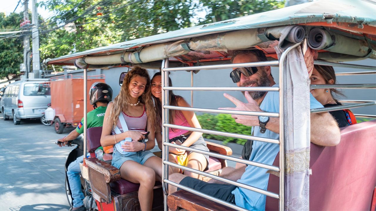 phnom-penh-city-tours-004.jpg