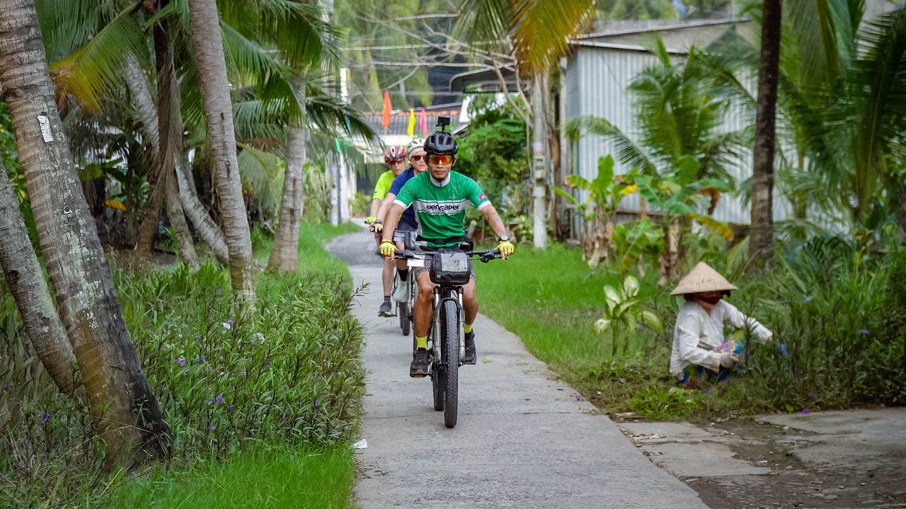 vietnam-and-Cambodia-cycling-tour-028.jpg