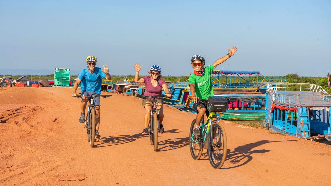siem-reap-floating-village-bike-tour.jpg